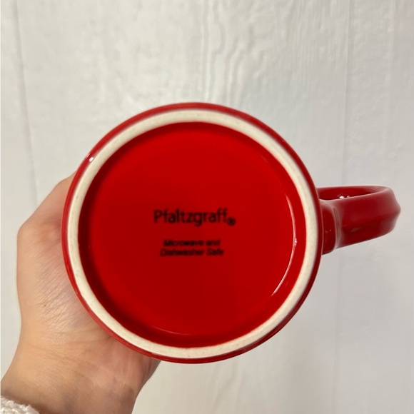 Pfaltzgraff Red Christmas Mug - Picture 4 of 4